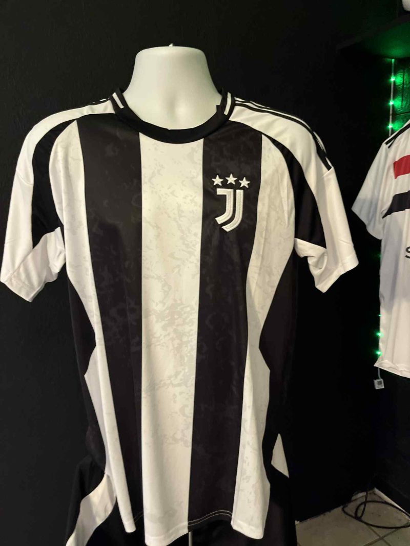 Adidas Juventus 24-25 Home Black and White Football Shirt with Shorts
