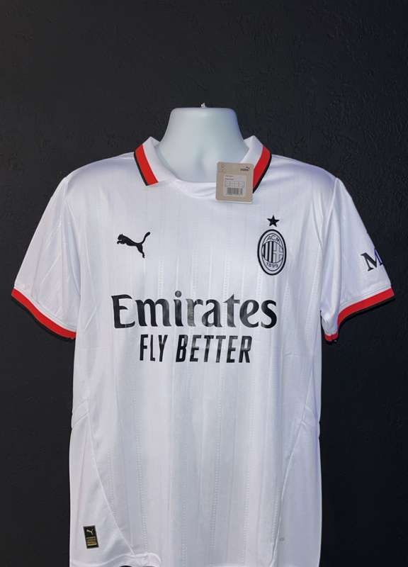 JERSEY AC MILAN  24-25